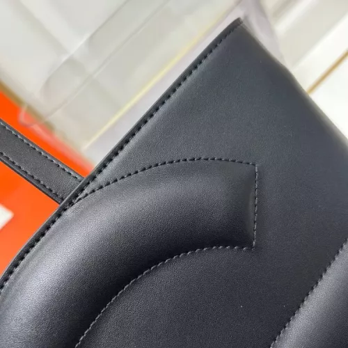 Replica Dolce & Gabbana AAA Quality Shoulder Bags For Women #1372514 $162.00 USD for Wholesale