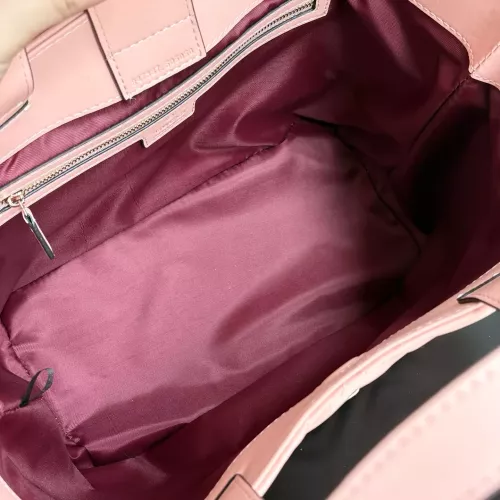 Replica Gucci AAA Quality Handbags For Women #1372615 $85.00 USD for Wholesale