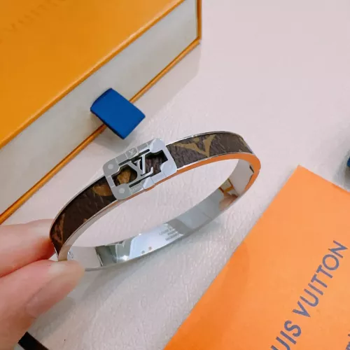 Replica Louis Vuitton LV Bracelets #1372924 $38.00 USD for Wholesale