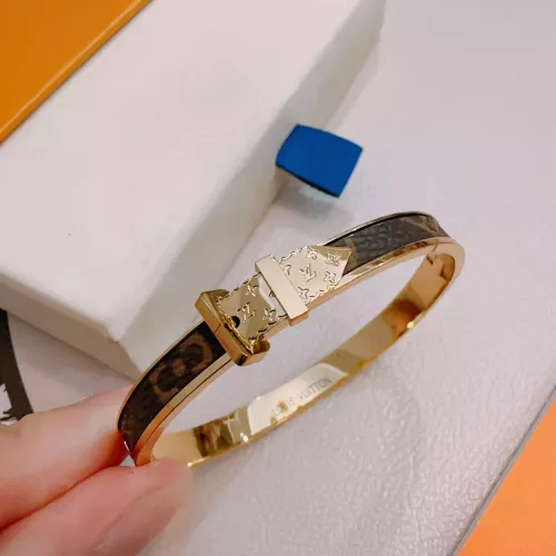 Replica Louis Vuitton LV Bracelets #1372928 $38.00 USD for Wholesale