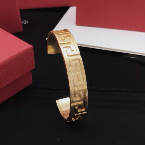 Versace Bracelets #1373094 $32.00 USD, Wholesale Replica Versace Bracelets