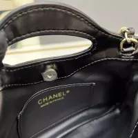 $76.00 USD Chanel AAA Quality Messenger Bags For Women #1363809