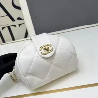 $76.00 USD Chanel AAA Quality Messenger Bags For Women #1363813