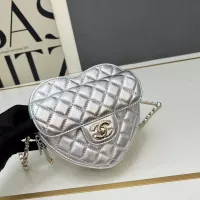 $82.00 USD Chanel AAA Quality Messenger Bags For Women #1363823