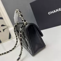 $88.00 USD Chanel AAA Quality Messenger Bags For Women #1363838