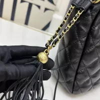 $92.00 USD Chanel AAA Quality Messenger Bags For Women #1363843