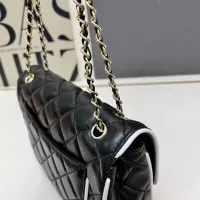 $88.00 USD Chanel AAA Quality Shoulder Bags For Women #1363880