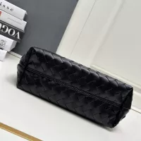 $102.00 USD Bottega Veneta BV AAA Quality Handbags For Women #1363923