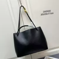 $102.00 USD Bottega Veneta BV AAA Quality Handbags For Women #1363927