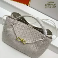 $102.00 USD Bottega Veneta BV AAA Quality Handbags For Women #1363961