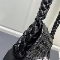 $122.00 USD Bottega Veneta BV AAA Quality Shoulder Bags For Women #1363964