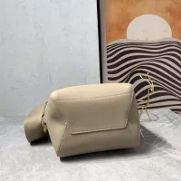 $128.00 USD Celine AAA Quality Messenger Bags For Women #1363981