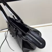 $118.00 USD Balenciaga AAA Quality Shoulder Bags For Women #1364026