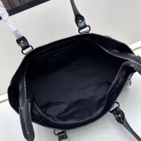 $118.00 USD Balenciaga AAA Quality Shoulder Bags For Women #1364026