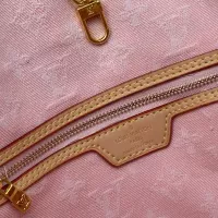 $92.00 USD Louis Vuitton AAA Quality Shoulder Bags For Women #1364075