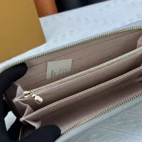 $38.00 USD Louis Vuitton LV Wallets #1364213