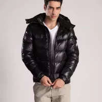 $108.00 USD Moncler Down Feather Coat Long Sleeved For Men #1364351