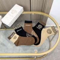 $25.00 USD Versace Socks For Men #1365592
