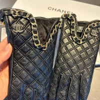 $45.00 USD Chanel Gloves For Women #1365779