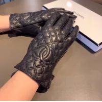 $36.00 USD Chanel Gloves For Women #1366460