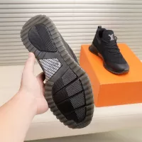 $88.00 USD Louis Vuitton Casual Shoes For Men #1367392