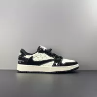 $92.00 USD Nike SB Dunk-Low For Men #1367952