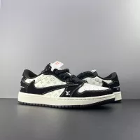 $92.00 USD Nike SB Dunk-Low For Men #1367952