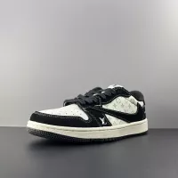 $92.00 USD Nike SB Dunk-Low For Men #1367952