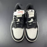 $92.00 USD Nike SB Dunk-Low For Men #1367952