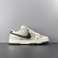 $92.00 USD Nike SB Dunk-Low For Men #1367956