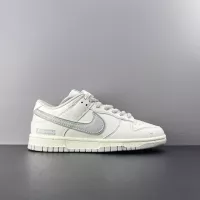 $92.00 USD Nike SB Dunk-Low For Women #1367966