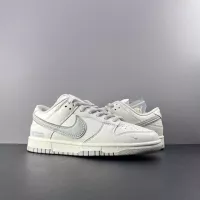 $92.00 USD Nike SB Dunk-Low For Women #1367966