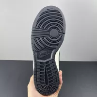 $92.00 USD Nike SB Dunk-Low For Men #1367971