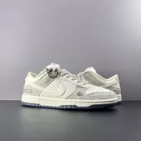 $92.00 USD Nike SB Dunk-Low For Men #1367978