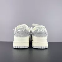 $92.00 USD Nike SB Dunk-Low For Women #1367983
