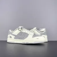 $92.00 USD Nike SB Dunk-Low For Men #1367984