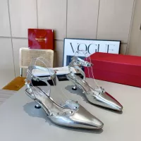 $100.00 USD Valentino Sandal For Women #1368318