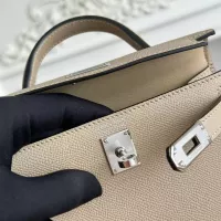 $82.00 USD Hermes AAA Quality Handbags #1368423