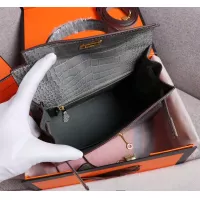 $98.00 USD Hermes AAA Quality Handbags #1368520
