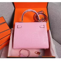 $98.00 USD Hermes AAA Quality Handbags #1368524