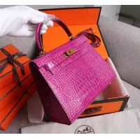 $98.00 USD Hermes AAA Quality Handbags #1368529