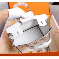 $96.00 USD Hermes AAA Quality Handbags For Women #1368532