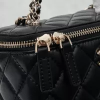 $80.00 USD Chanel AAA Quality Messenger Bags For Women #1368853