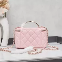 $80.00 USD Chanel AAA Quality Messenger Bags For Women #1368855