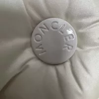 $162.00 USD Moncler Down Feather Coat Long Sleeved For Women #1369810