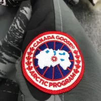 $180.00 USD Canada Goose Down Feather Coat Long Sleeved For Men #1369923