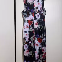 $98.00 USD Dolce & Gabbana Dresses Sleeveless For Women #1370641