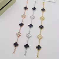 $29.00 USD Van Cleef & Arpels Bracelets For Women #1371318