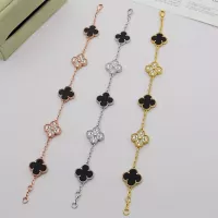 $29.00 USD Van Cleef & Arpels Bracelets For Women #1371322