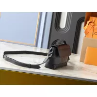 $52.00 USD Louis Vuitton Messenger Bags For Women #1371341